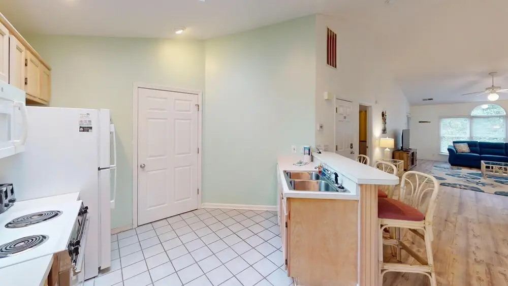 Club Villas Unit 17D Villa