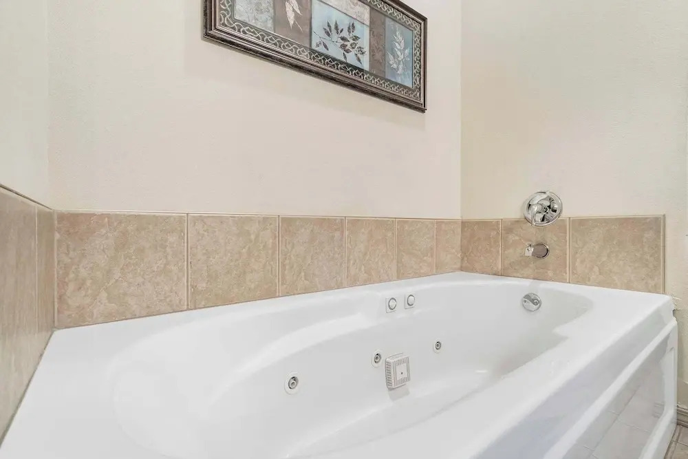Silver Dollar Hideaway in Stonebridge Community