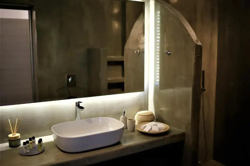 A Lux Villas Santorini