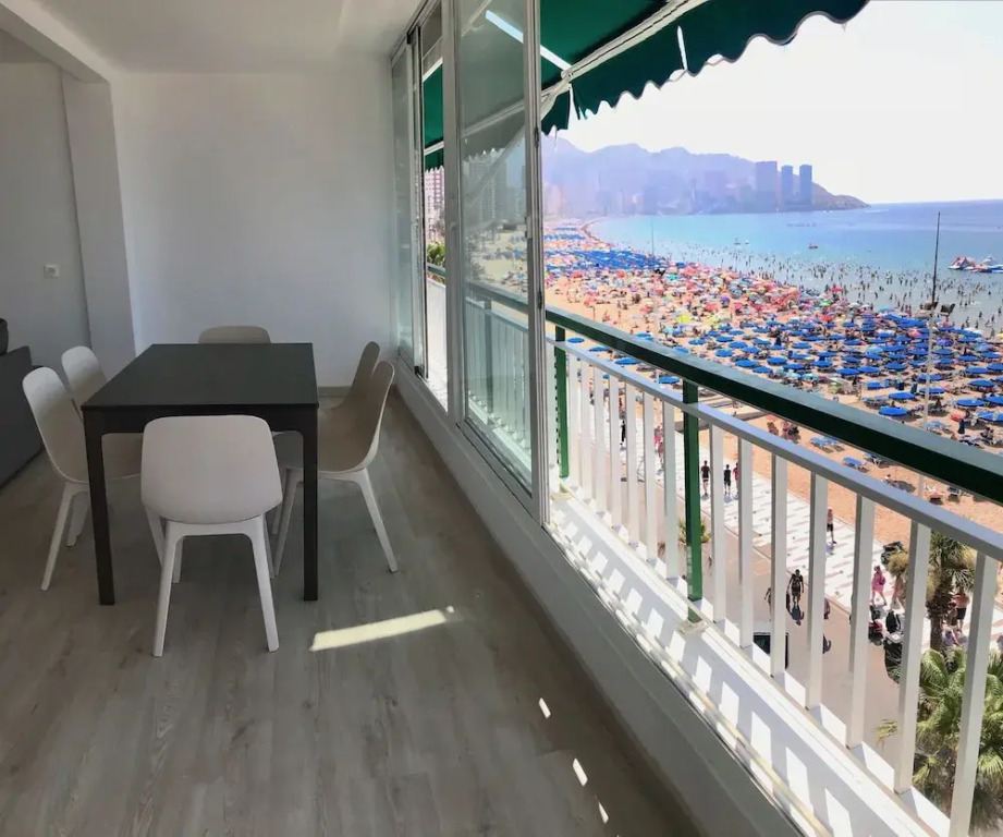 Levante Beach Apartments by Mara Boutique