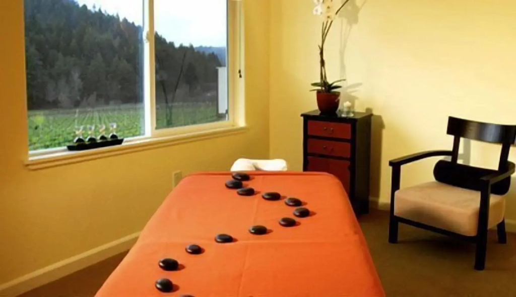 West Sonoma Inn & Spa