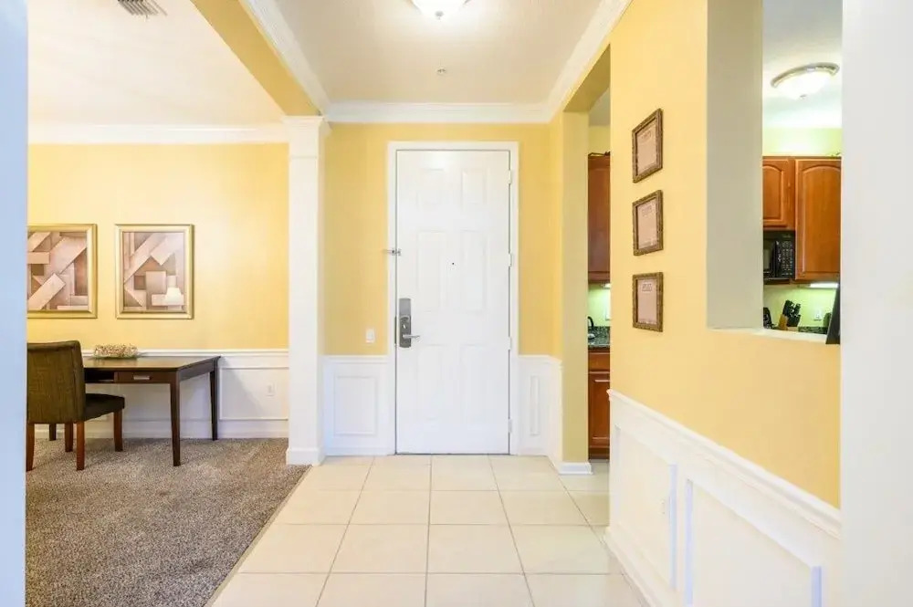2 Bedroom Premium [cdc Compliant] L 2006 Condo