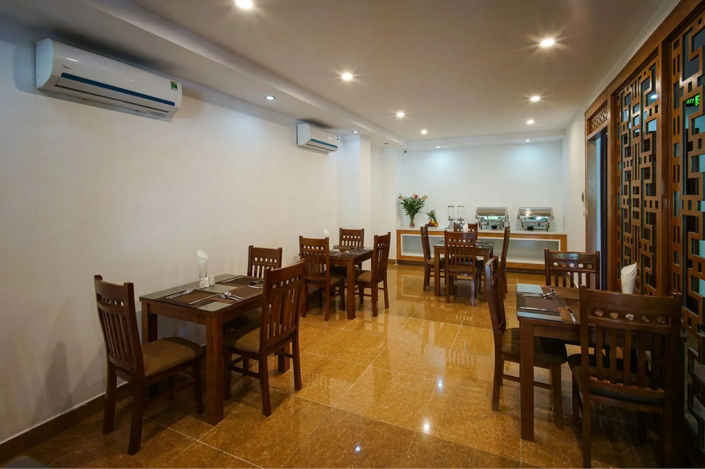 Super OYO Capital O 387 Bach Duong Hotel