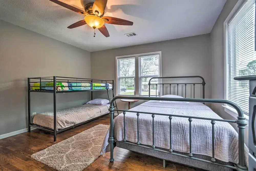 Vacation Rental Home ~ 15 Mi to Little Rock