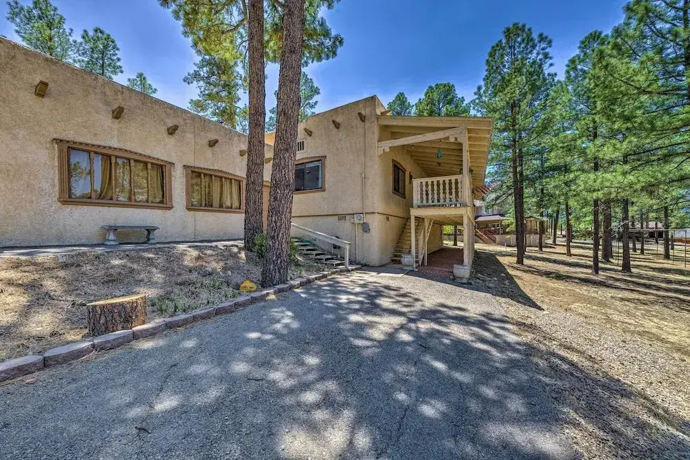 House of Angels Retreat w/ Deck Near Winter Park