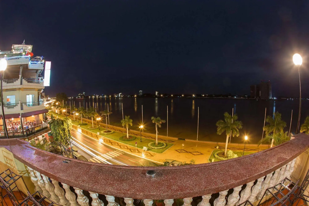 FCC Phnom Penh Boutique Hotel
