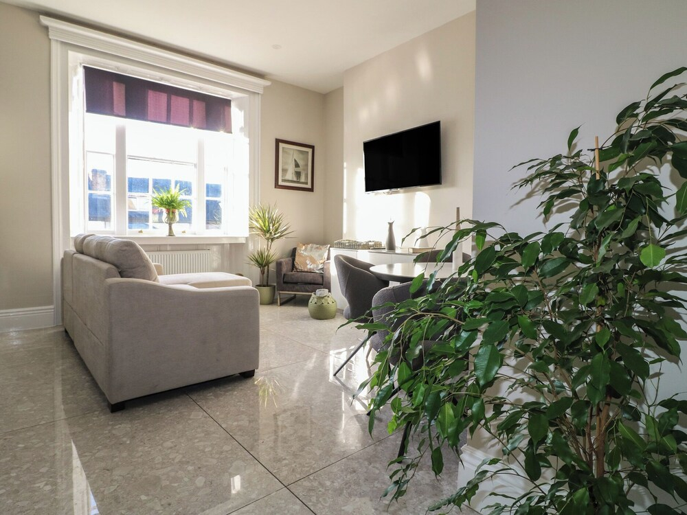Royal Irish Suite