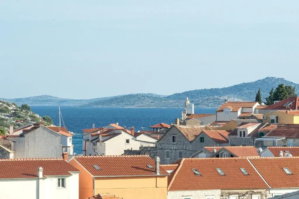 Apartments Tonći