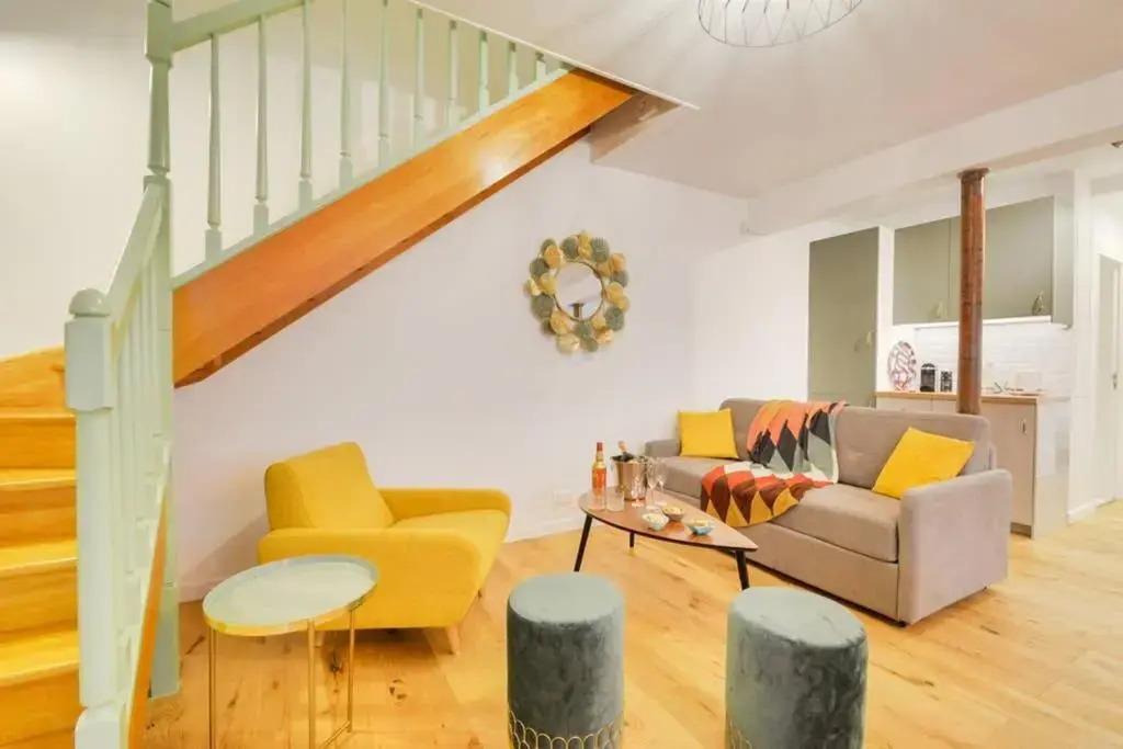 Luxueux Duplex 6 - 8pers - Full Equipped - République