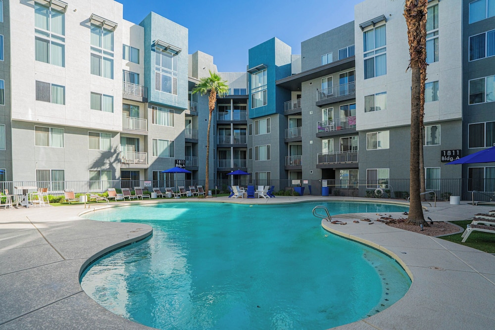 The Access Upscale Stay with Pool-Gym-EV