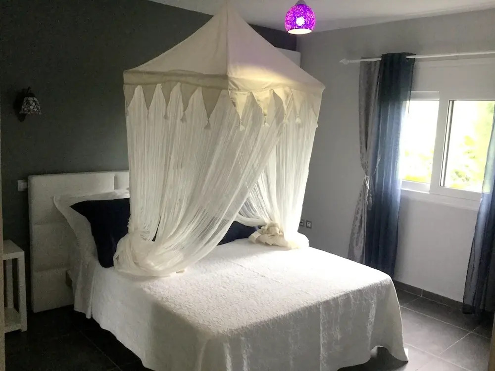 Apartment With one Bedroom in Saint François, With Pool Access, Furnis