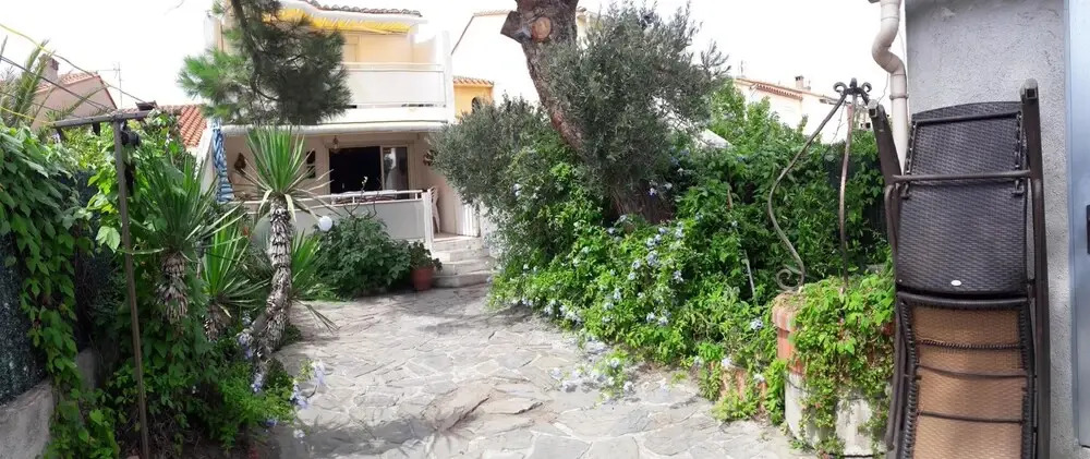 House With 4 Bedrooms in Sainte-marie, With Enclosed Garden - 400 m Fr