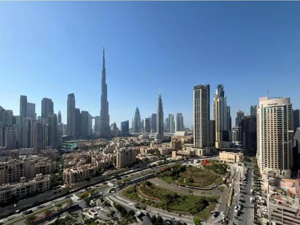 Vogue | Downtown near Dubai Mall | Burj Khalifa