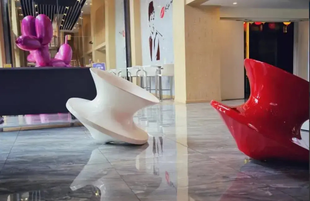 Leshan Wow Hotel
