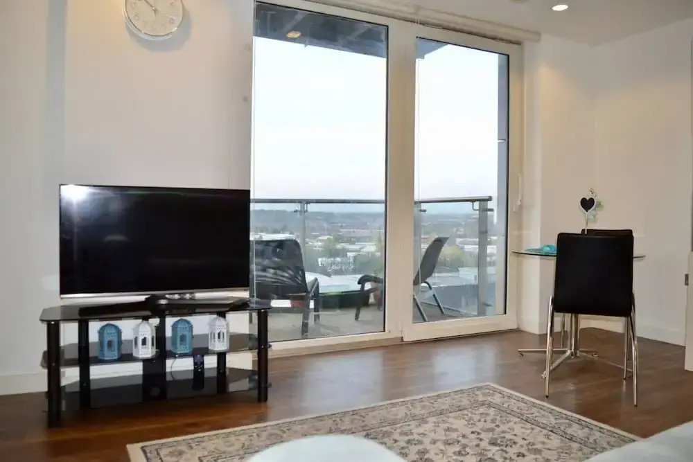 Well-located 1 Bedroom Apartment in Manchester's Media City