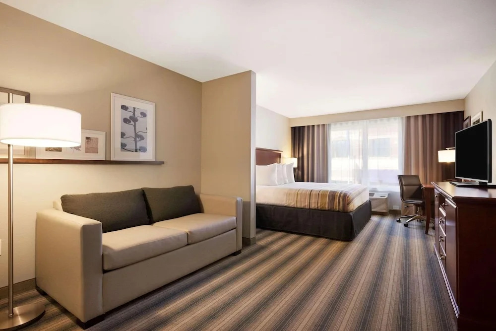 Country Inn & Suites by Radisson Roseville - St Paul