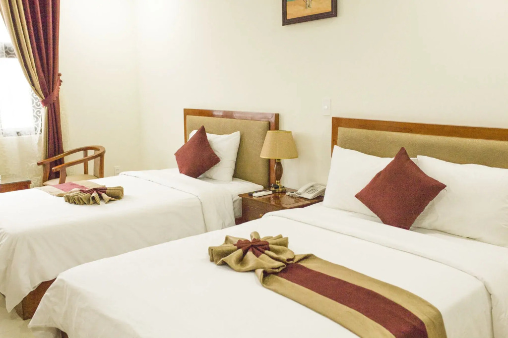 Amanda Hotel