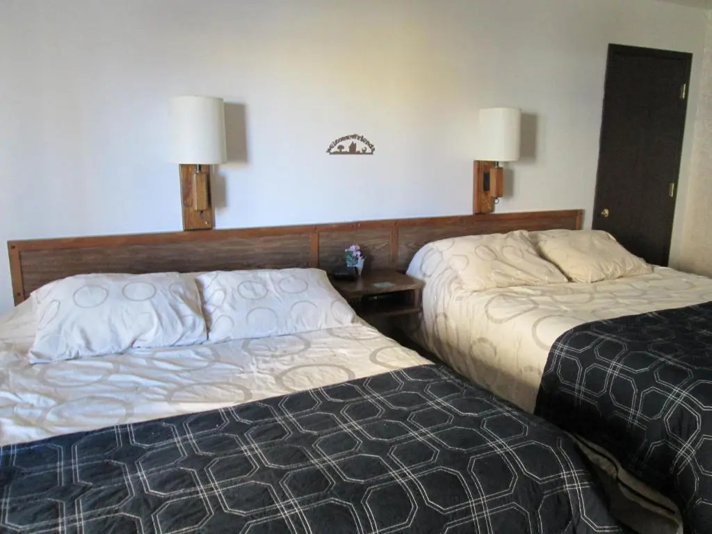 Jim Butler Inn & Suites