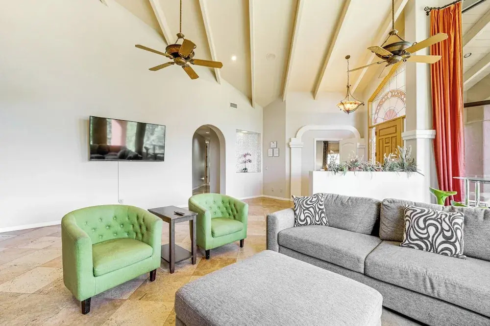 Group Getaway w/ Outdoor Oasis in Sedona!