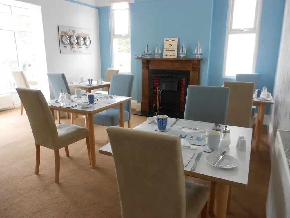 Between the Bays exclusively for Adults