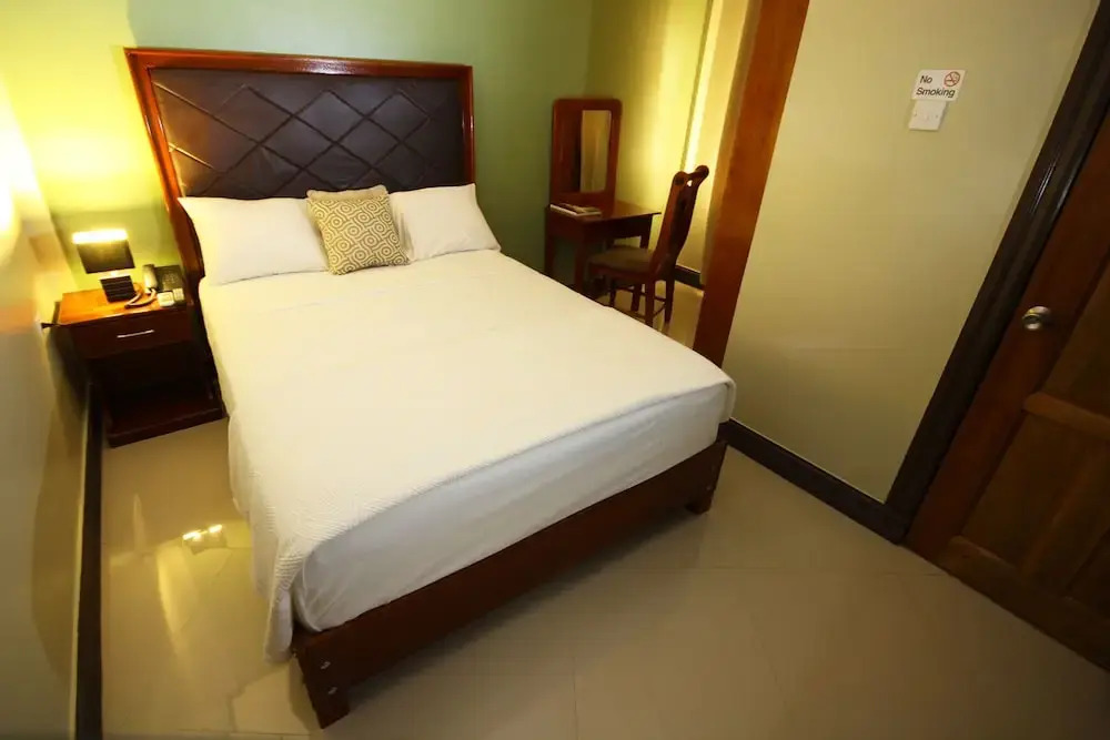 Luxury Hotel & Apts