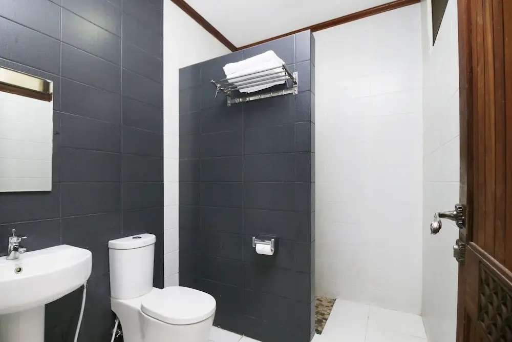 Airy Lebak Bulus Raya 49Z Jakarta