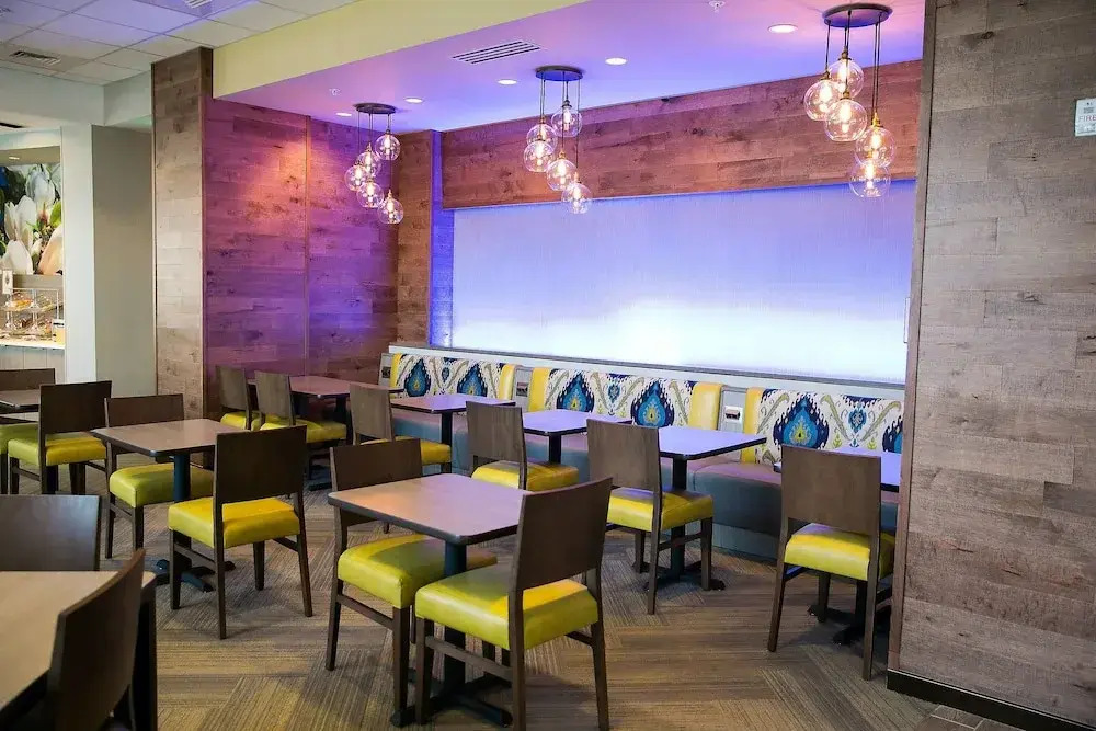 Fairfield Inn & Suites by Marriott Savannah Midtown