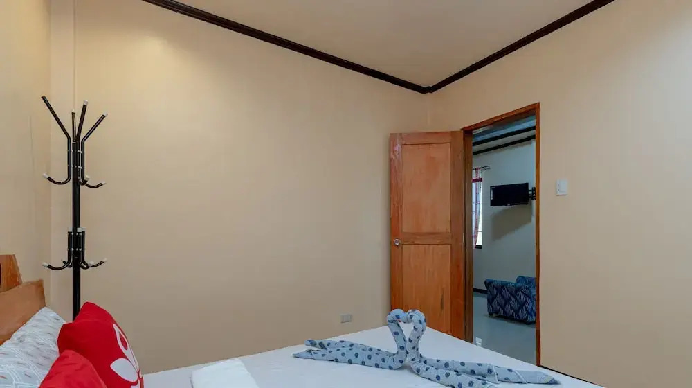 ZEN Rooms Basti Siargao