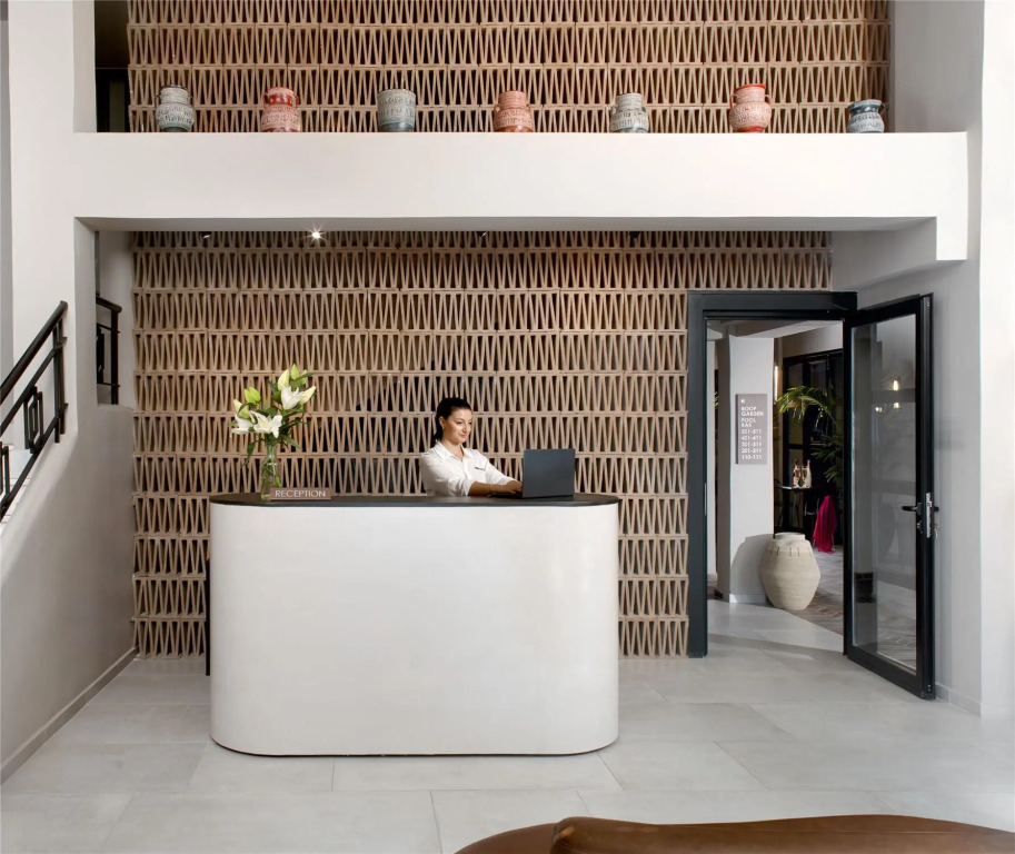 Отель Anise Aluma Athens, Tapestry Collection by Hilton