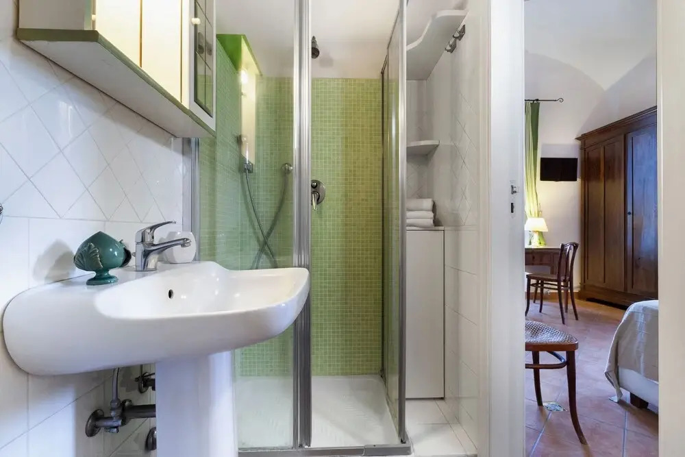 Antique Villa Lucia by Feeling Italy in Town Center with Pool Sea Views and Daily Housekeeping