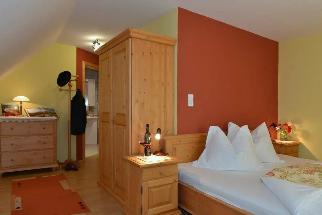 Weinbau und Gästezimmer ADAM Amandus und Carmen