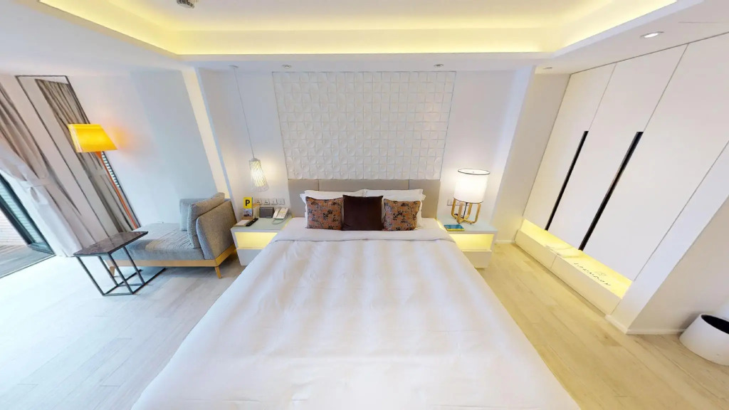 The Pier Hotel