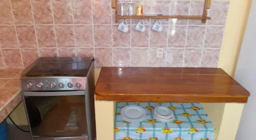 Renatos House