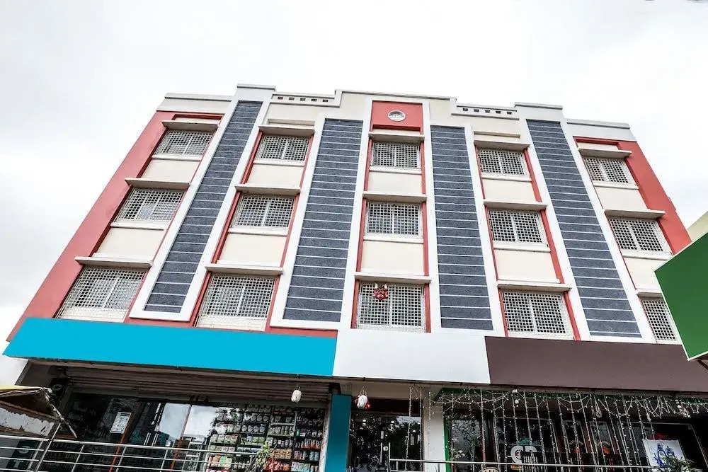 Hotel A.V.S Residency by OYO Rooms