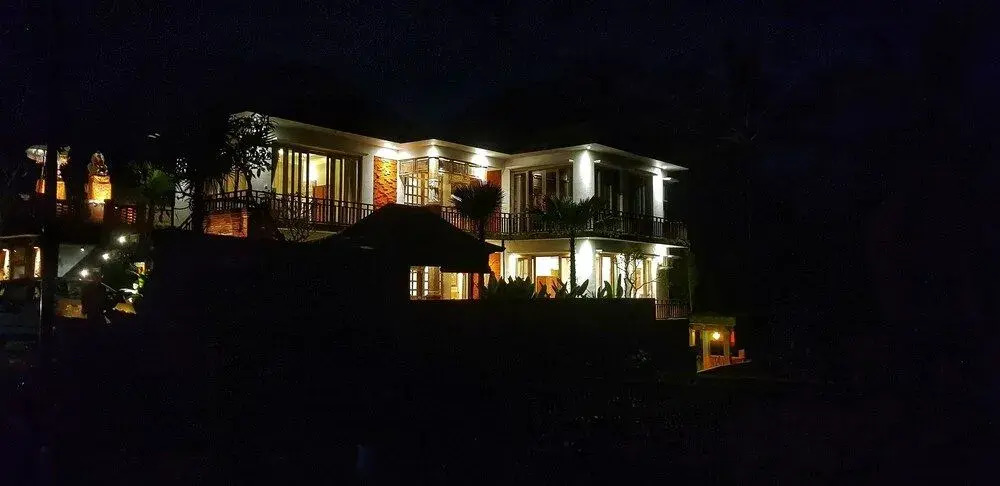 Sanggraloka Suite