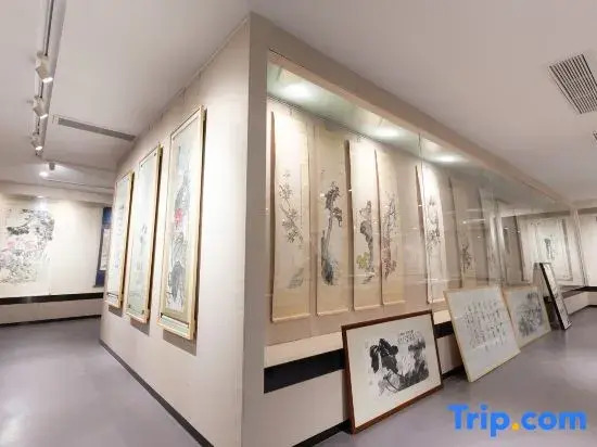 Zheyue Hotel (Shaoxing Lu Xun Hometown Cangqiao Straight Street)