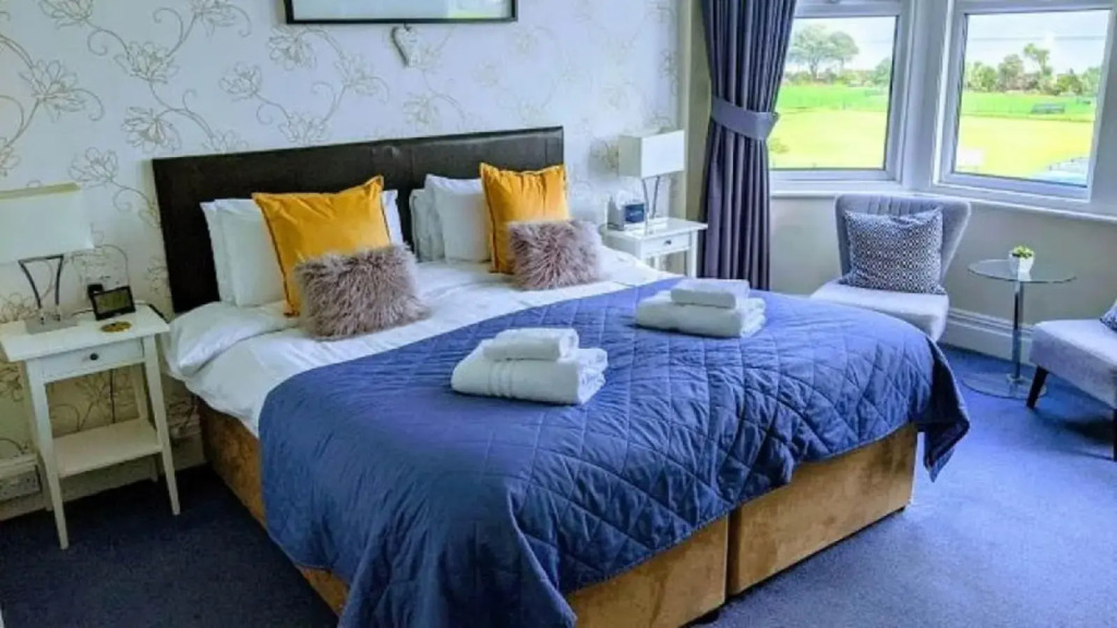 Ebor Lodge