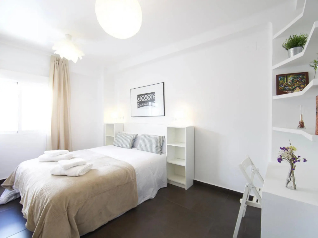 CERVANTES Apartment 37 2BT 2BR