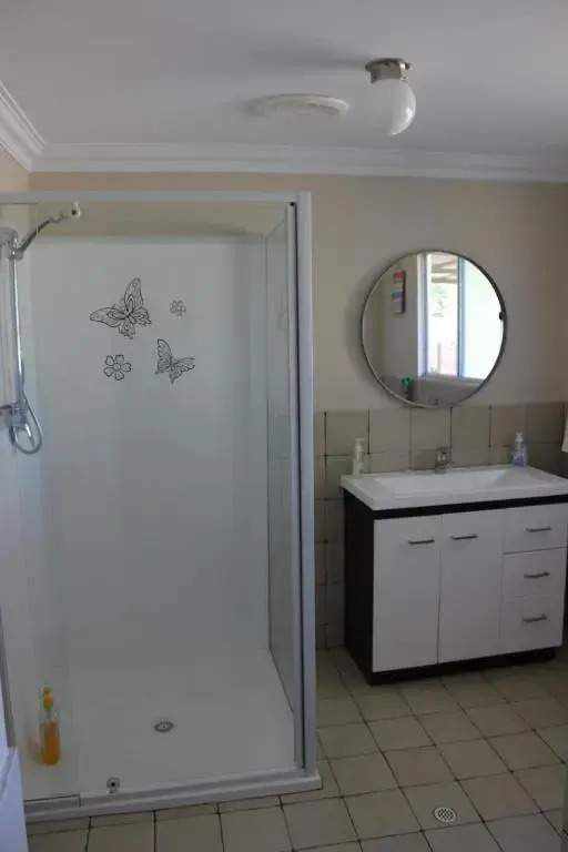 Yvonnes Rest Holiday Home