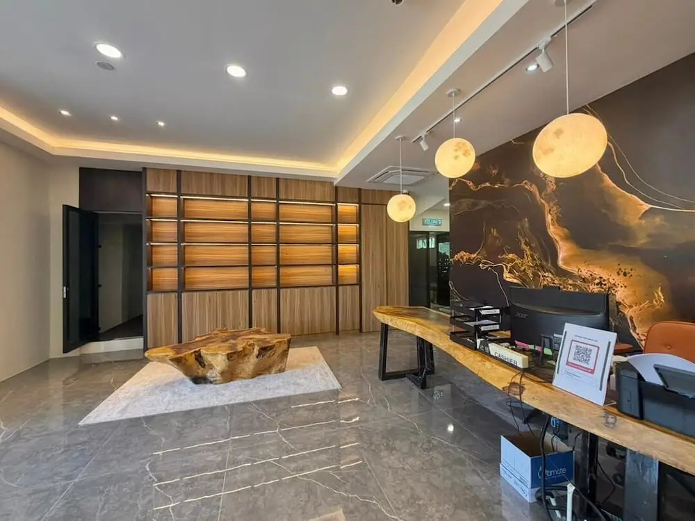 I-Fly Hotel