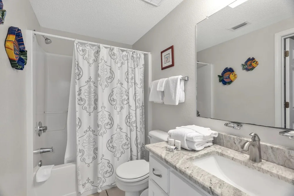 Stunning Oceanfront Condo With Resort Amenities 3 Bedroom Condo by RedAwning