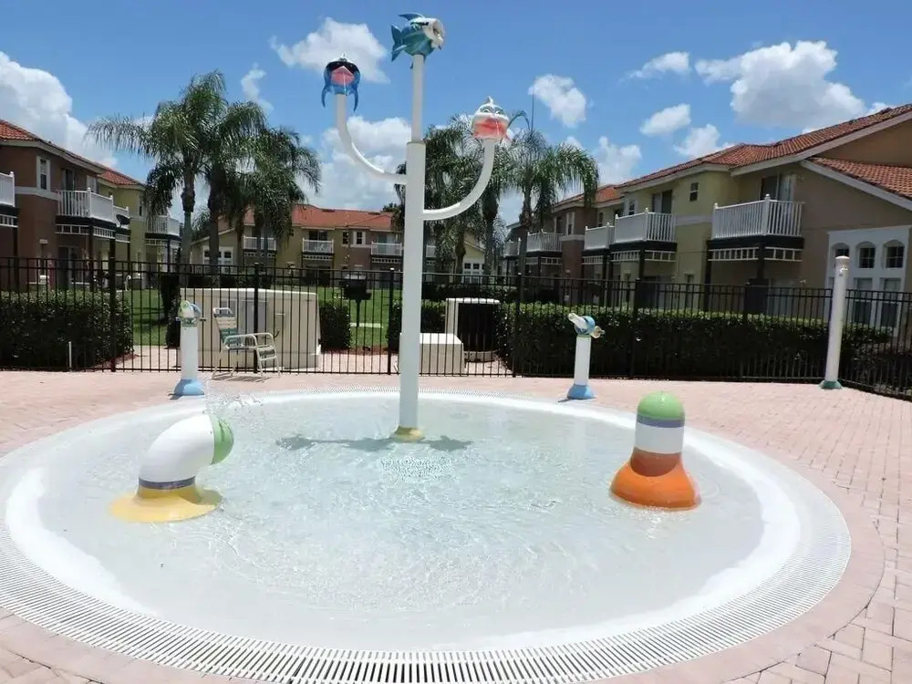 Ref D Stunning 4 Bed Villa With own Pool spa Near Disney