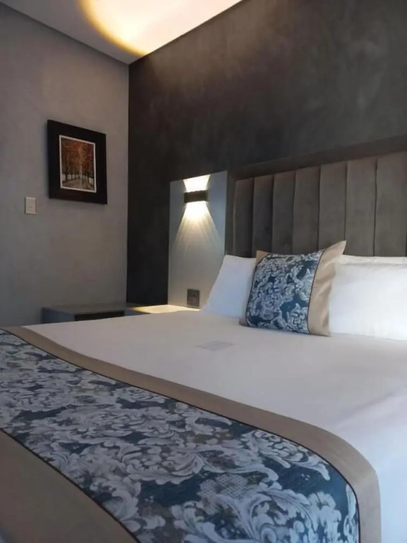 Pula Nala Lodge