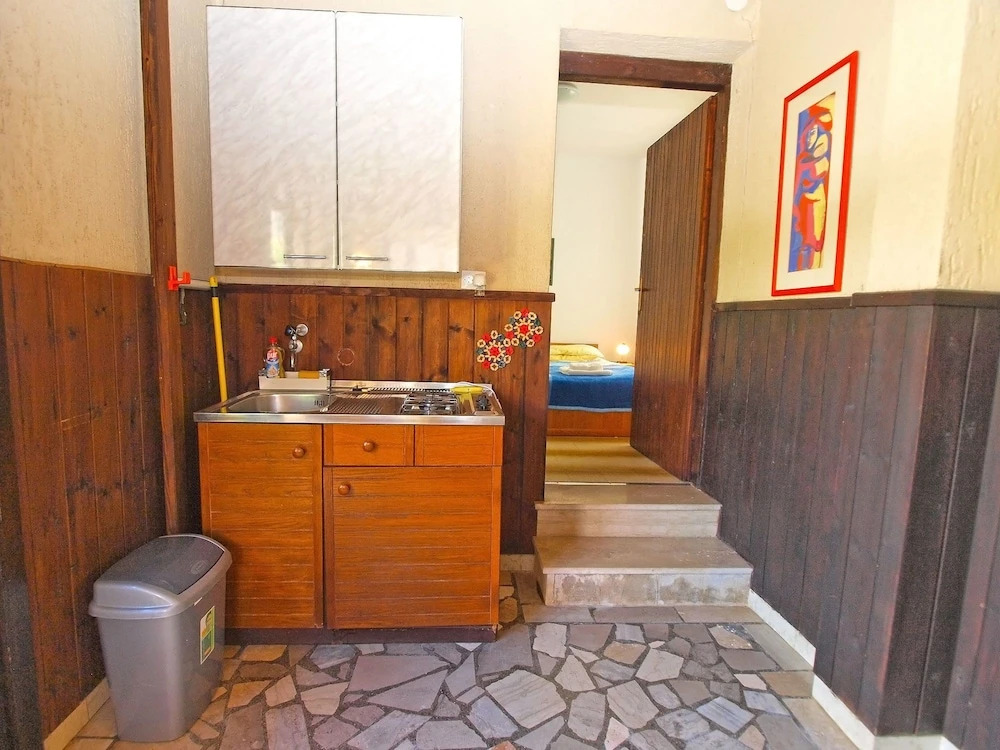 Apartment 729
