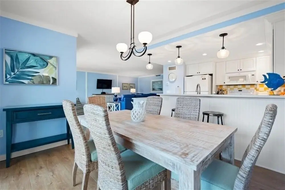 Sea Oats 144 2 Bedroom Condo by RedAwning