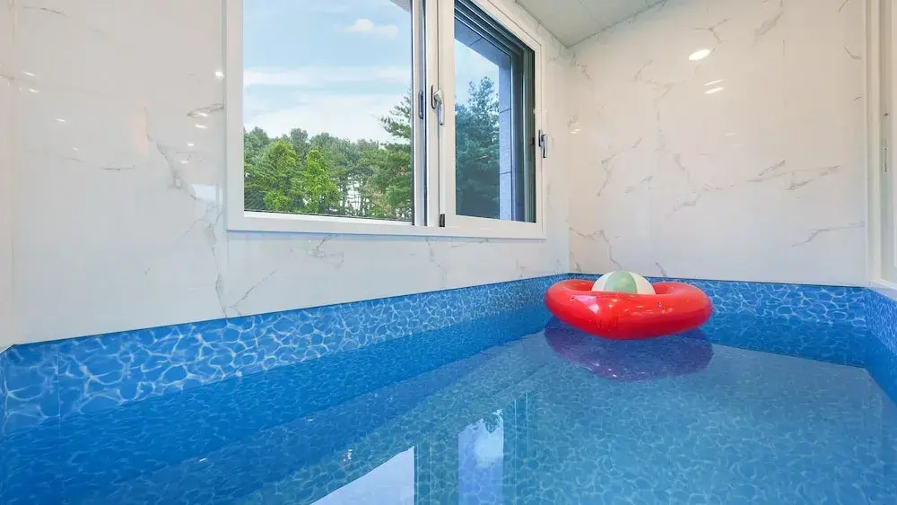 Gapyeong staysumok pool villa pension