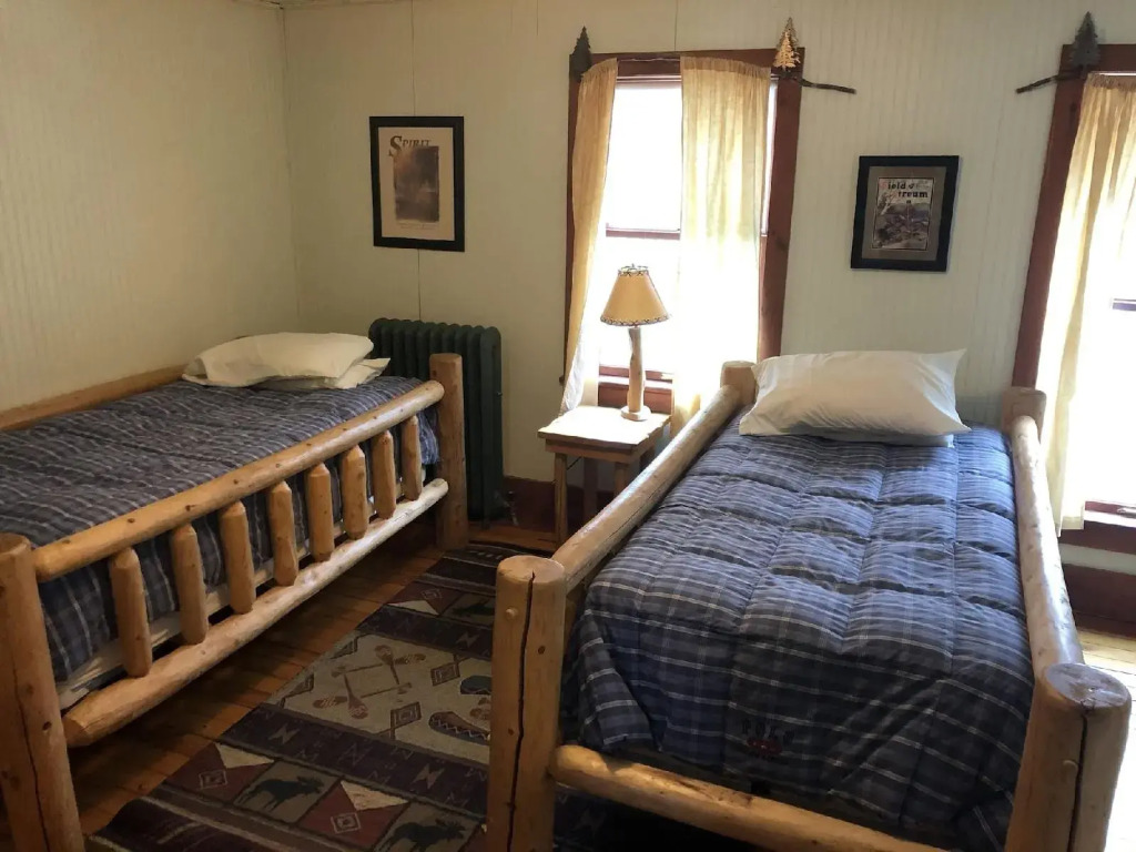 The Woods Inn