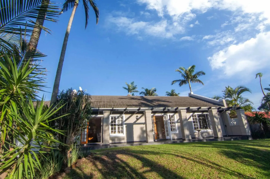 15 Oyster Crescent