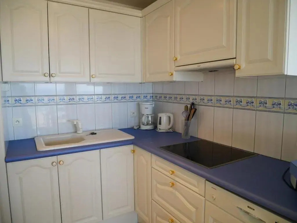 Appartement Quiberon, 3 pièces, 4 personnes - FR-1-478-37