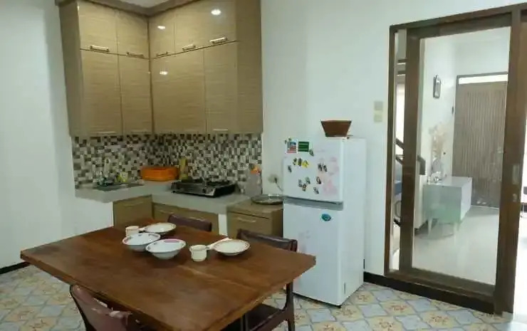 Rumah Villa Ubud Sejuk Bandung Utara